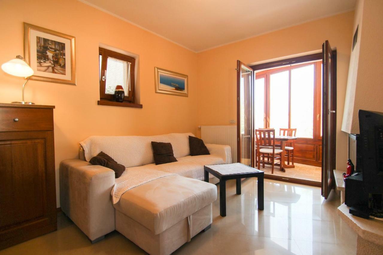 Casa Rafael 1 Apartman Novigrad Istria Kültér fotó